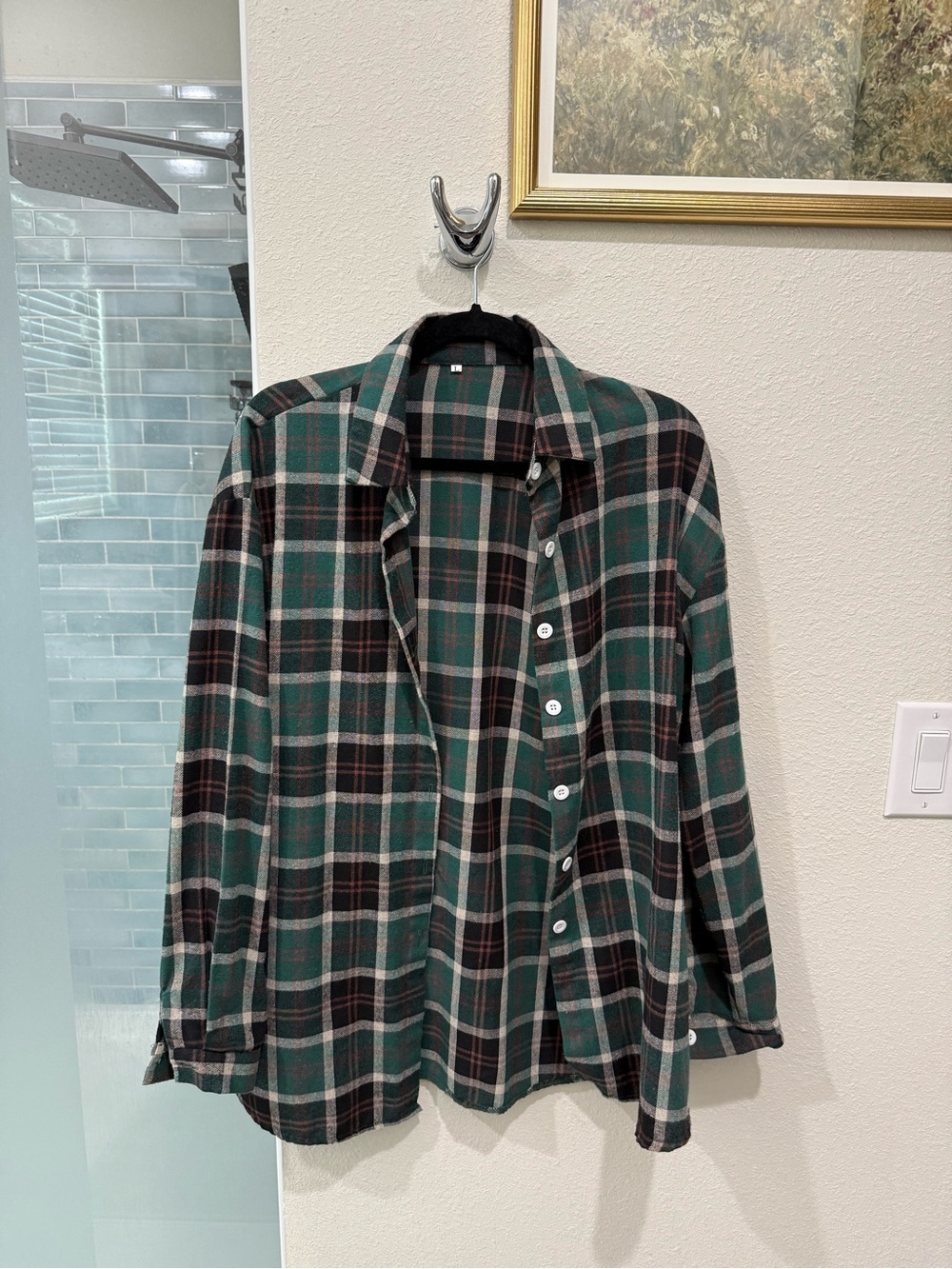 Women’s Green Plaid Flannel Shirt - Large